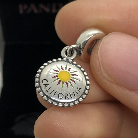 ✨🔥Pandora California Poppy Eschscholzia Exclusive Charm - Picture 1 of 6